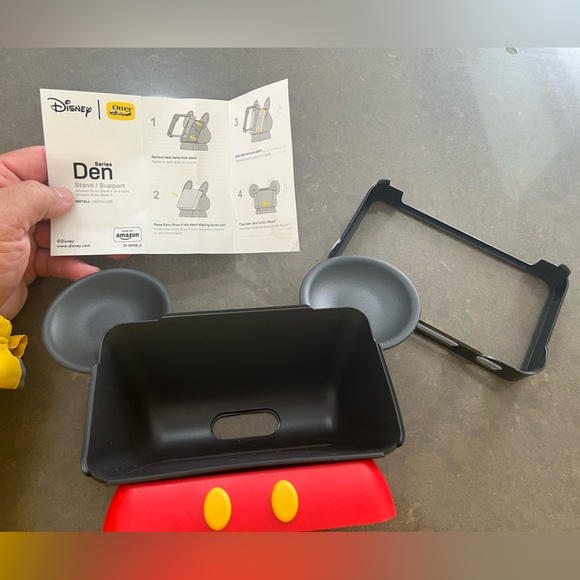 Disney Mickey Mouse Echo Show holder NIP - Picture 2 of 3